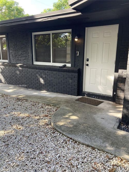 r-6132 Sw 39th St, Miramar, FL, 33023 | Card Image