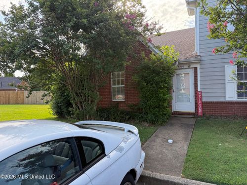7291 Madelyn Cv, Horn Lake, MS, 38637-1330 | Card Image