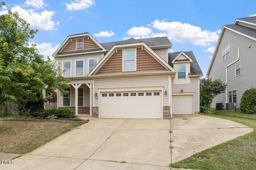 419 Lone Pine Loop, Fuquay Varina, NC, 27526-3724 | Card Image