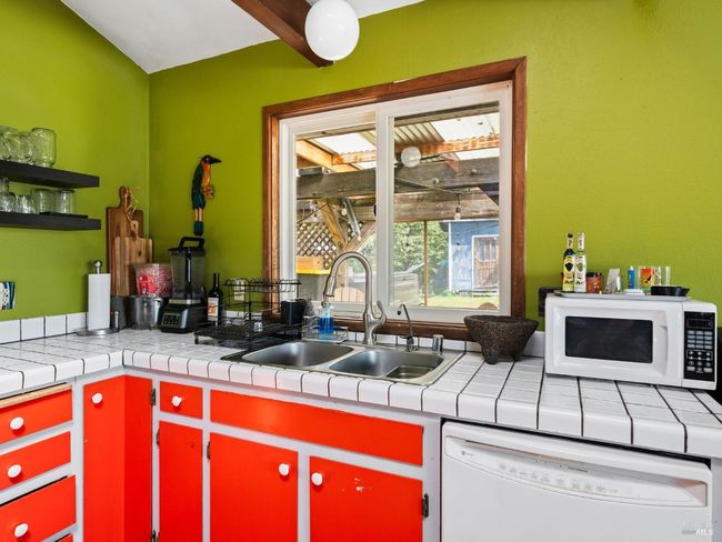 1550 Guntley Rd, House other with 3 bedrooms, 2 bathrooms and 4 parking in Philo CA | Image 11