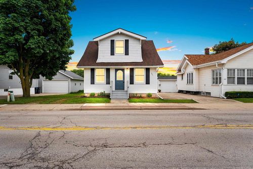 321 Depere Road, DENMARK, WI, 54208 | Card Image