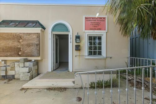 7050 C St, CEDAR KEY, FL, 32625-5146 | Card Image