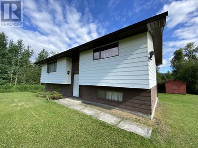 4615 9 Th Ave, House other with 3 bedrooms, 2 bathrooms and null parking in New Hazelton BC | Image 2