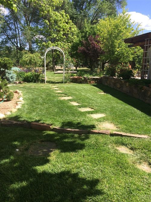 734 State Road 76, Chimayo, NM, 87522-5113 | Card Image