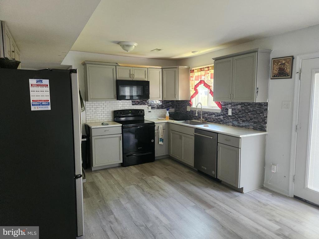 Residential in NEWARK 2