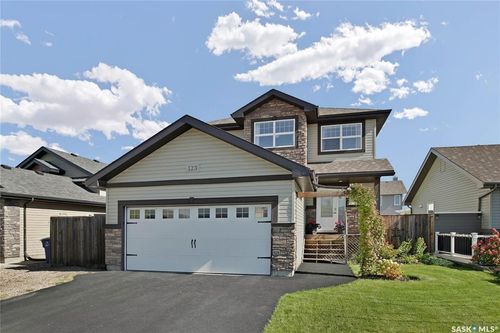 123 Whalley Crescent, Saskatoon, SK, S7T0H9 | Card Image
