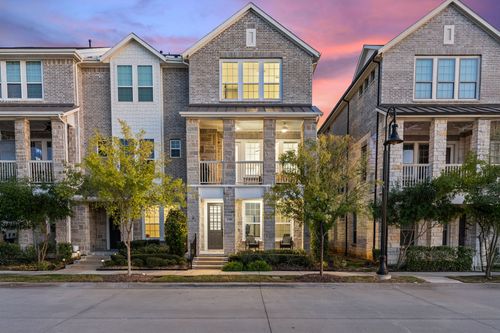 1318 Island Vista Dr, Arlington, TX, 76005-1375 | Card Image