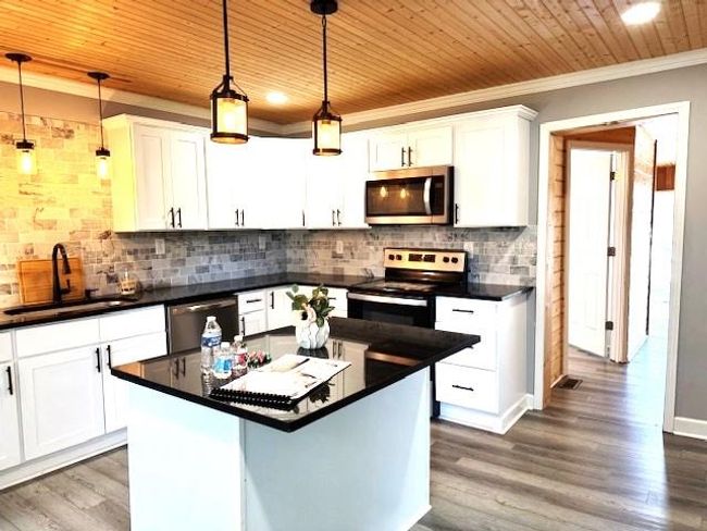 156 Moore St, House other with 3 bedrooms, 1 bathrooms and null parking in Pacolet SC | Image 26