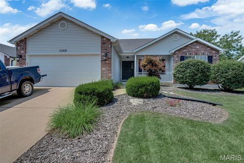 5288 Summer Cir, Imperial, MO, 63052-2176 | Card Image