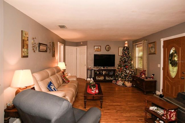 11045 Scott Loop, House other with 3 bedrooms, 2 bathrooms and null parking in RIVERVIEW FL | Image 12