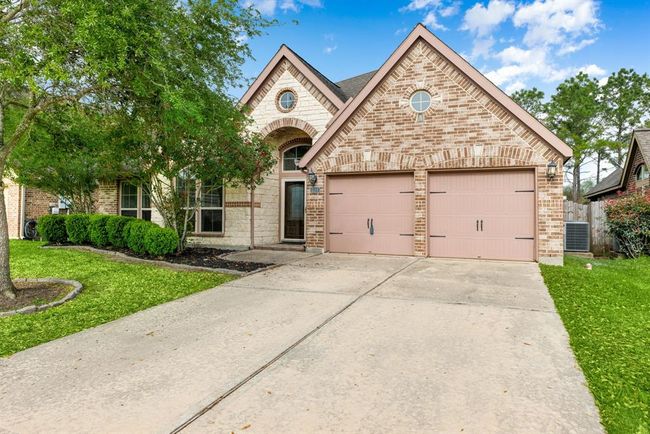 2314 Laurel Loch Ln, House other with 4 bedrooms, 2 bathrooms and 2 parking in Pearland TX | Image 6