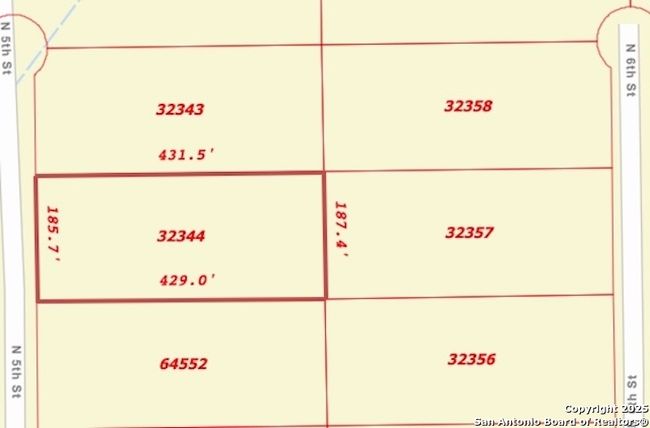 67 N 5 Th St, House other with 2 bedrooms, 1 bathrooms and null parking in Somerset TX | Image 13
