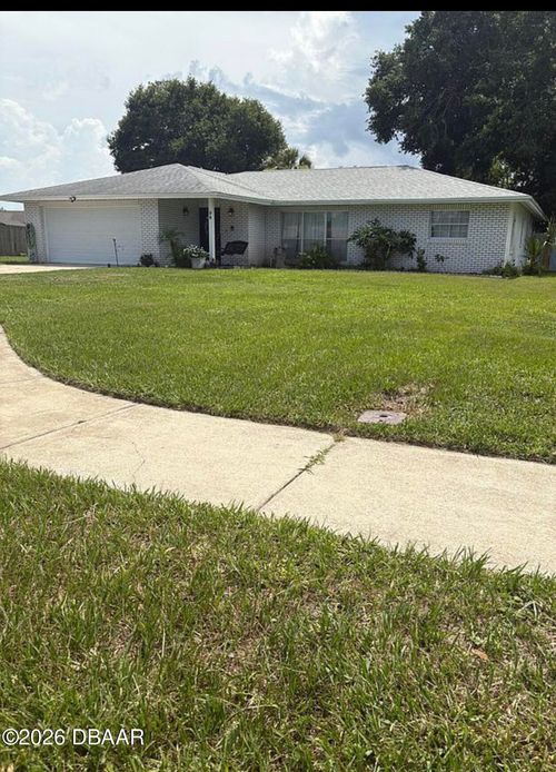94 Glass Ct, Port Orange, FL, 32129-3640 | Card Image