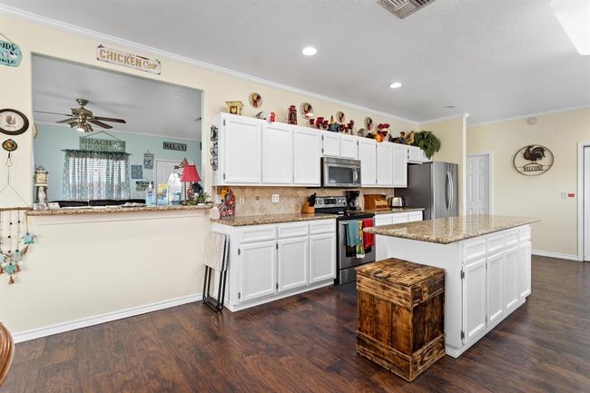 1216 Overton Ave, House other with 5 bedrooms, 3 bathrooms and 2 parking in Port Bolivar TX | Image 17