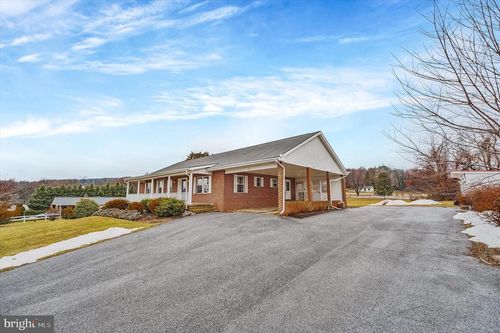 7510 Old Receiver Rd, FREDERICK, MD, 21702-2751 | Card Image