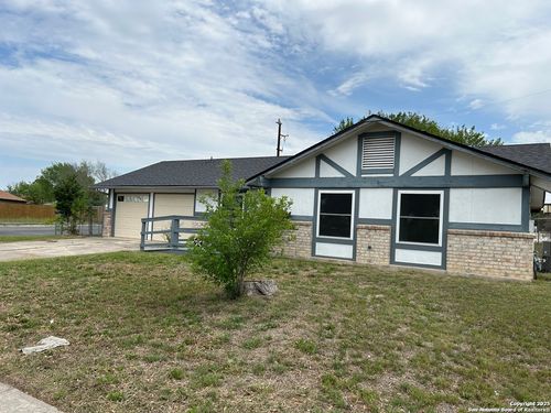 5622 Forest Lake St, San Antonio, TX, 78244-1611 | Card Image