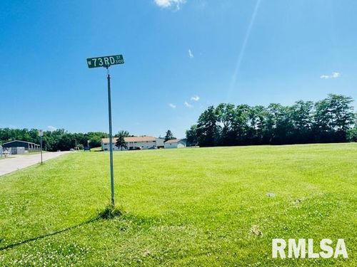0 W 73rd St, Davenport, IA, 52806 | Card Image
