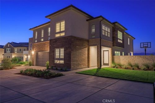 27751 Reel Ln, Valencia, CA, 91381-2108 | Card Image