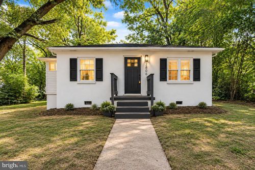 2806 Virginia St, Hopewell, VA, 23860-5830 | Card Image