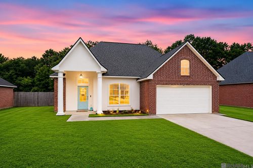 23883 Springhill Dr, Denham Springs, LA, 70726-6881 | Card Image