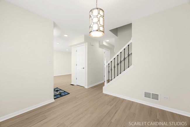 700 Cooper Ct E, House other with 3 bedrooms, 3 bathrooms and 2 parking in Aurora IL | Image 9