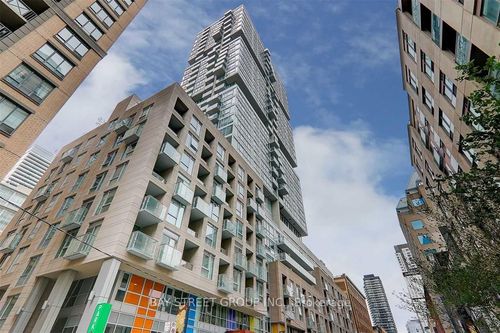 203-199 Richmond St W, Toronto, ON, M5V0H4 | Card Image