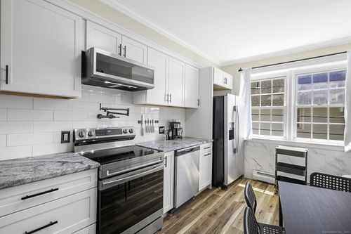 a-3 Pearl St, Groton, CT, 06340-5730 | Card Image