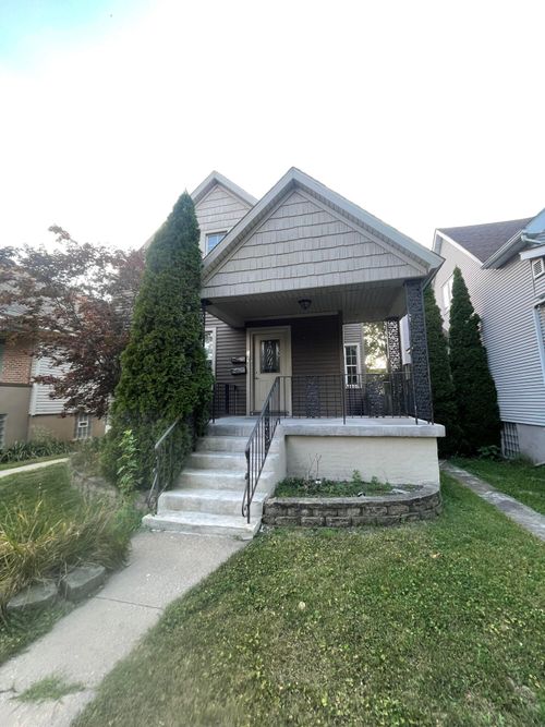 1630 Cleveland Ave, Whiting, IN, 46394-1312 | Card Image
