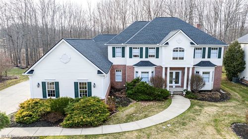 7370 Stockwood Drive, Solon, OH, 44139 | Card Image