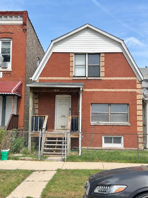 4634 W Ohio Street, Chicago, IL, 60644 | Card Image