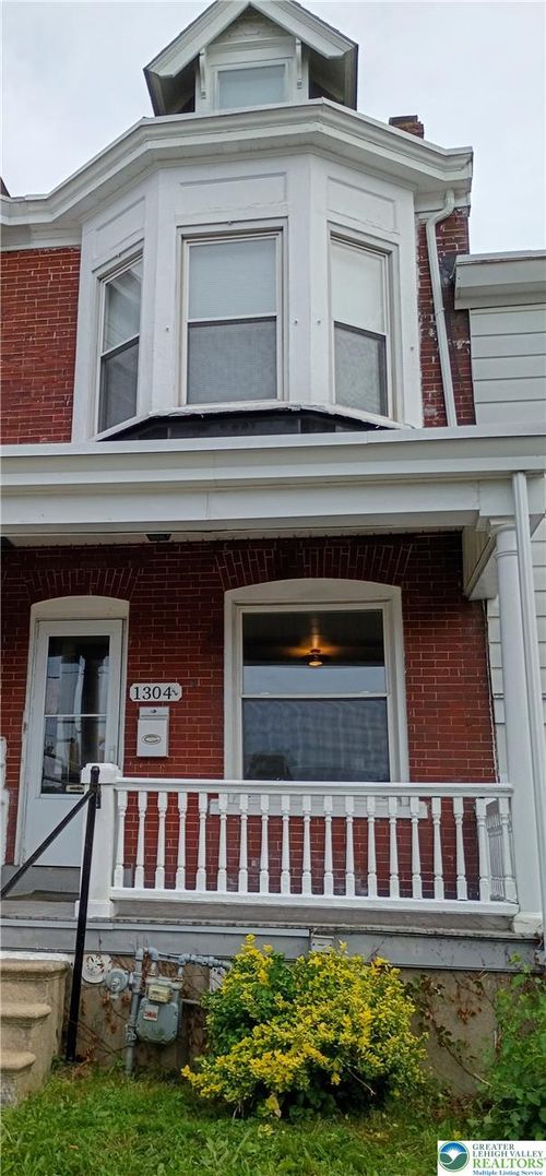 1304 W Gordon St, Allentown, PA, 18102-5620 | Card Image