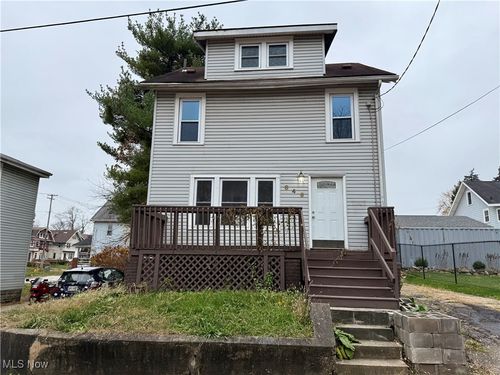 846 Lee Dr, Akron, OH, 44305-2420 | Card Image