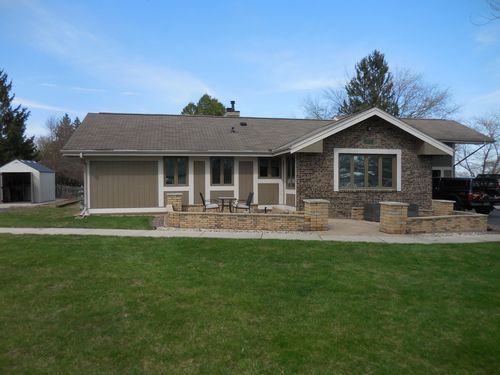 11230 W Belmar Dr, Franklin, WI, 53132-1159 | Card Image