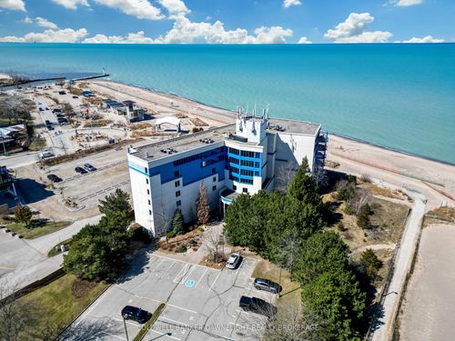 101-9 Pine St, Grand Bend, ON, N0M1T0 | Card Image