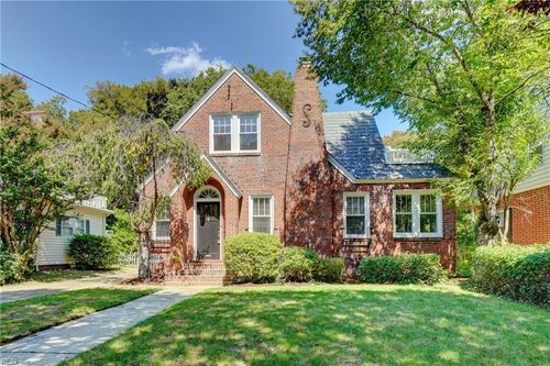 934 Larchmont Cres, Norfolk, VA, 23508-1434 | Card Image