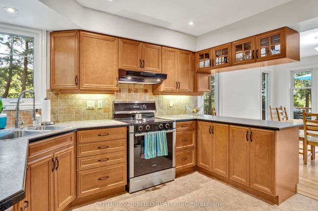 116 Brown Lane, House other with 3 bedrooms, 2 bathrooms and 5 parking in L'amable ON | Image 5