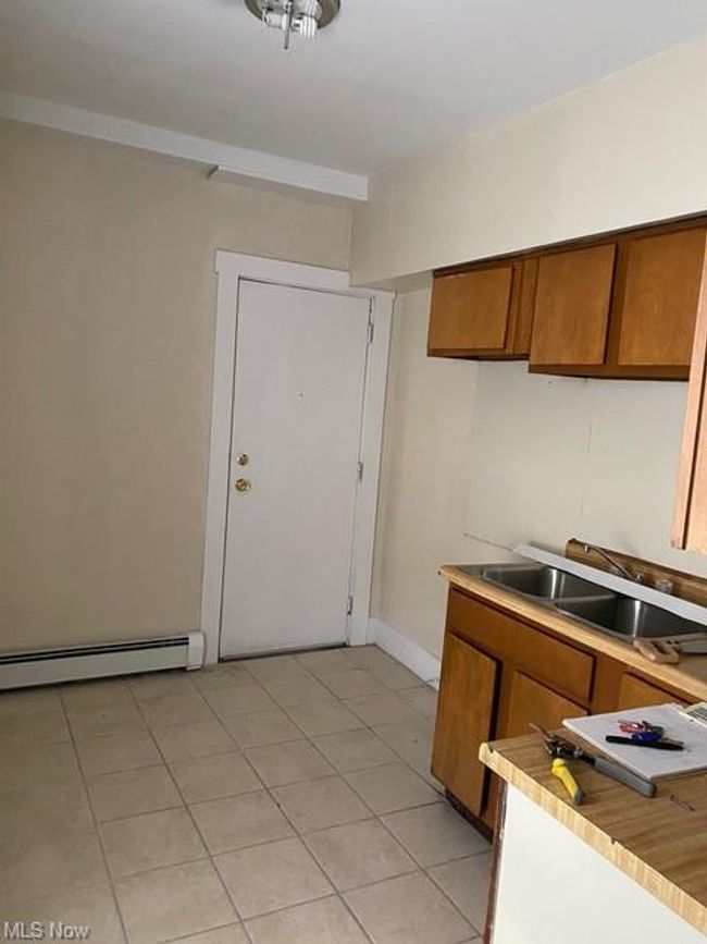 3 2155 Market, Sold in Youngstown Zoocasa