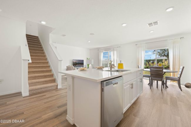 39 Sprout Ln, House other with 5 bedrooms, 3 bathrooms and null parking in ORMOND BEACH FL | Image 12