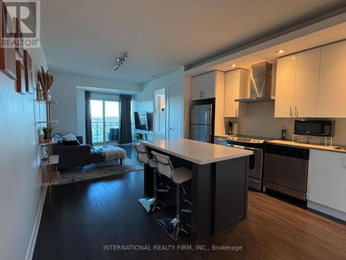 2923-165 Legion Road N, Toronto (Mimico), ON, M8Y0B3 | Card Image