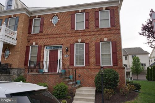 22535 Willington Sq, ASHBURN, VA, 20148-6635 | Card Image