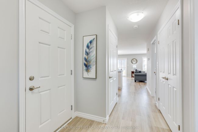 18 Windward Way N, House other with 2 bedrooms, 2 bathrooms and 2 parking in Goderich ON | Image 6