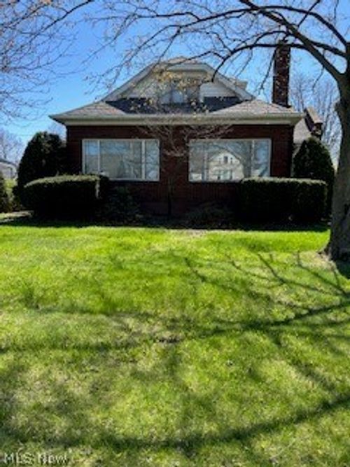 1444 E Erie Ave, Lorain, OH, 44052-2229 | Card Image