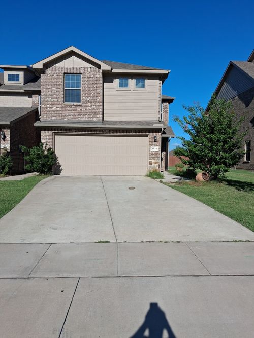 6816 Topaz Dr, Greenville, TX, 75402-8131 | Card Image