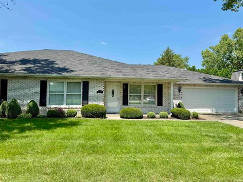 10-101-4501 N Wheeling Ave, Muncie, IN, 47304-1218 | Card Image