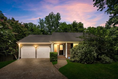 4948 Yorkshire Rd, Nashville, TN, 37211-6393 | Card Image