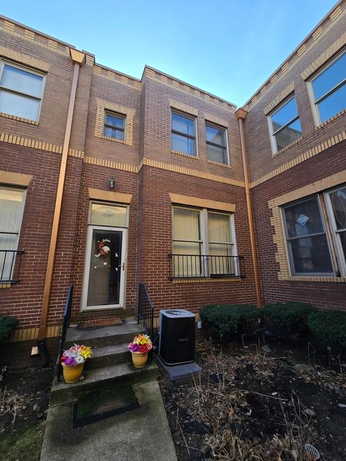 apt-e-1863 W 107th St, CHICAGO, IL, 60643-3365 | Card Image