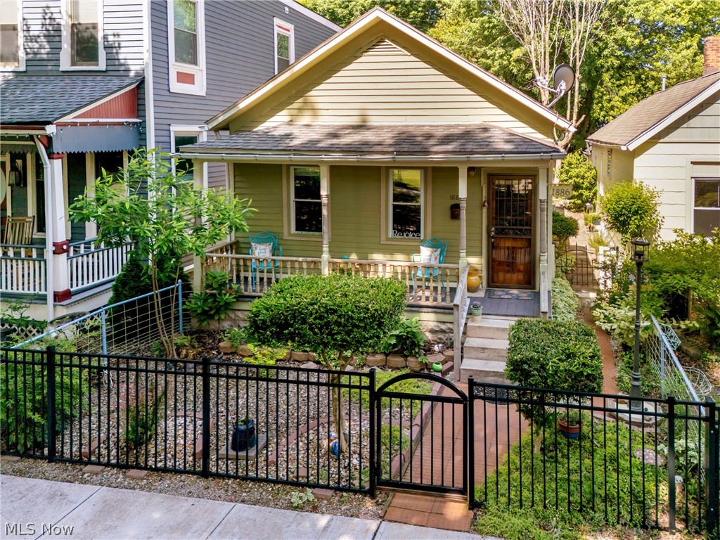47th St, Cleveland, OH 44102