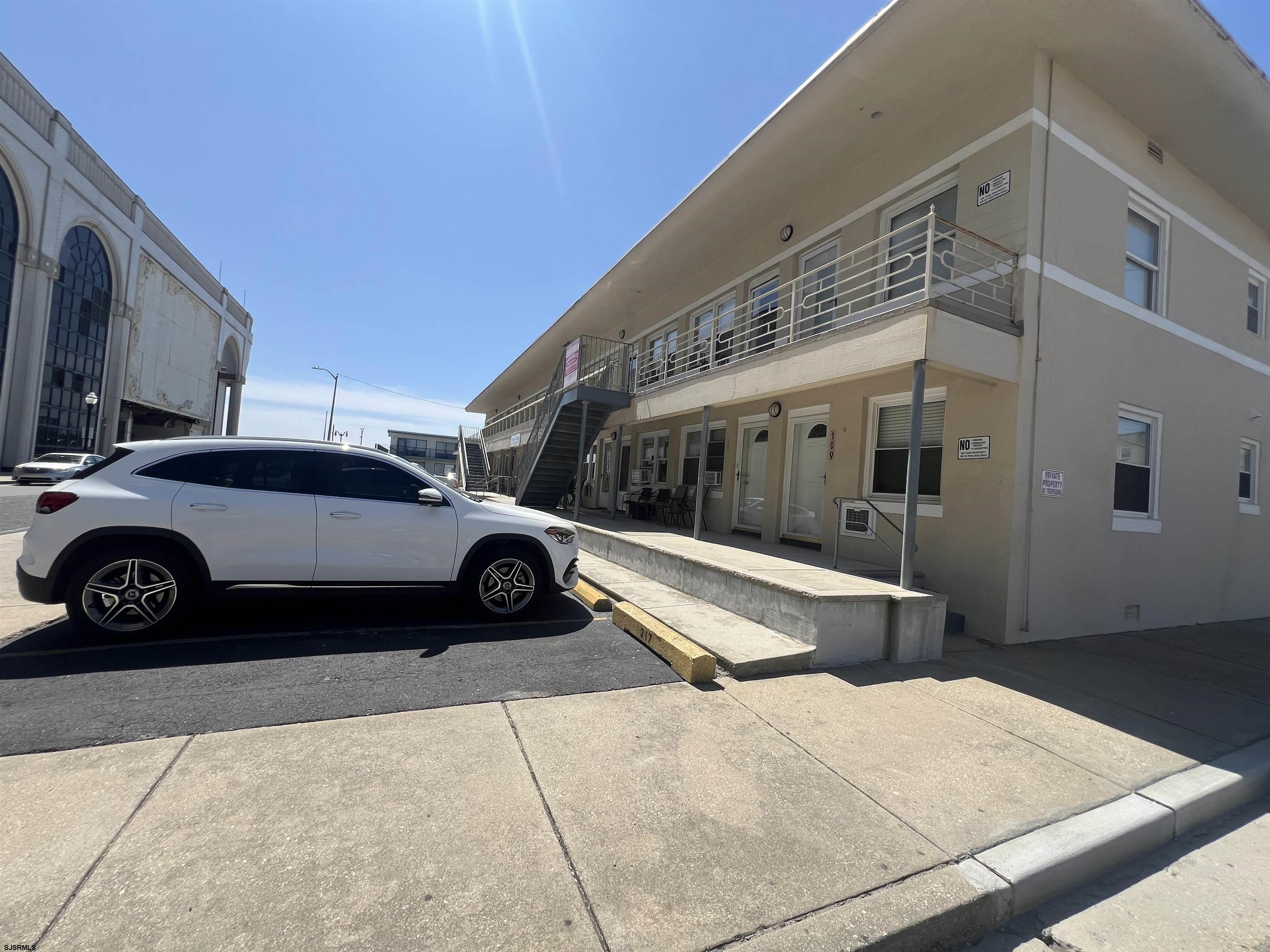 Providence Ave, Atlantic City, NJ 08401