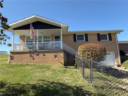 88 Walker Manor Dr, Colliers, WV, 26035-1382 | Card Image
