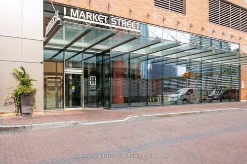 ph01-1 Market St, Toronto, ON, M5E0A2 | Card Image